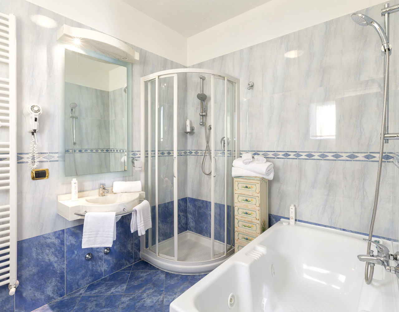 media.Camera-Classic-01-Hotel-Baia-Imperiale-Rimini