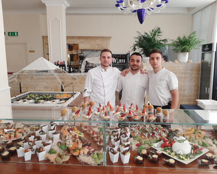 media.ristorante-hotel-baia-imperiale-rimini1a