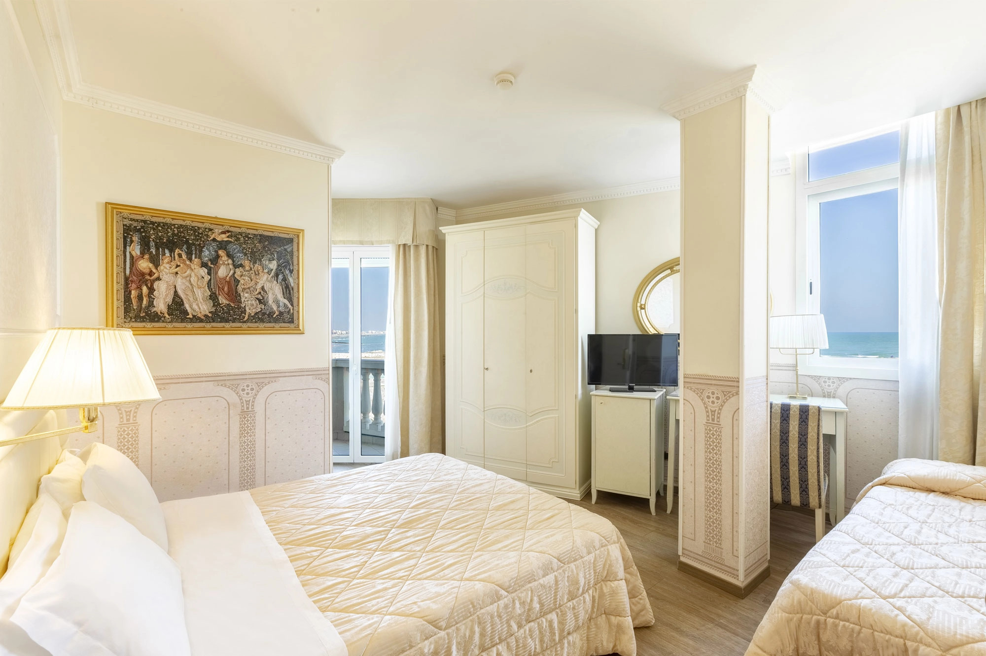 media.Slide-Camere-03-Hotel-Baia-Imperiale-Rimini